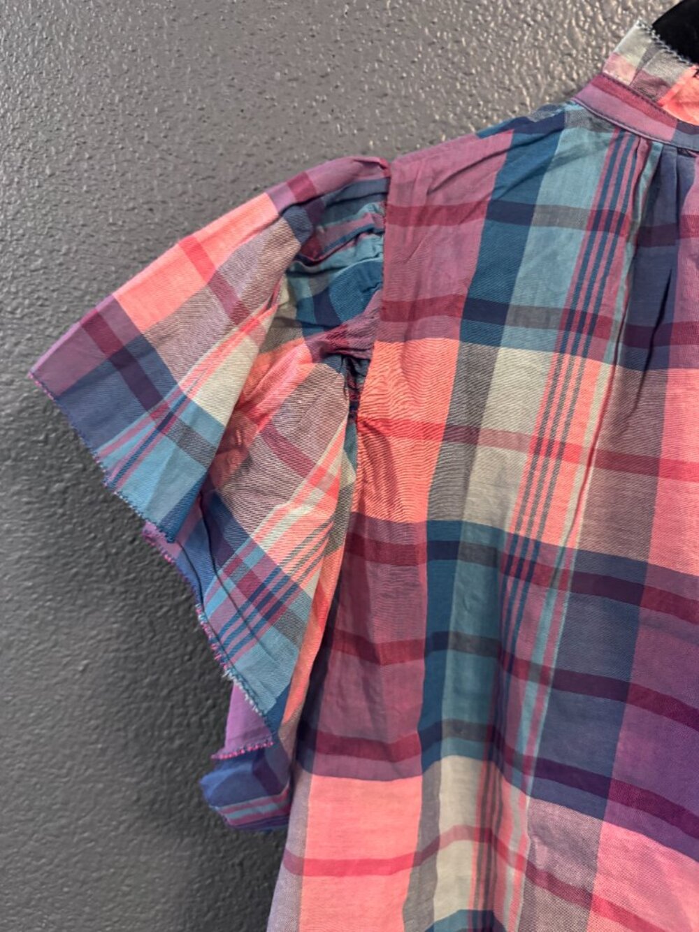 Birds of Paradis by Trovata Plaid Ruffle Short Sleeve Blouse Top - Picture 7 of 8
